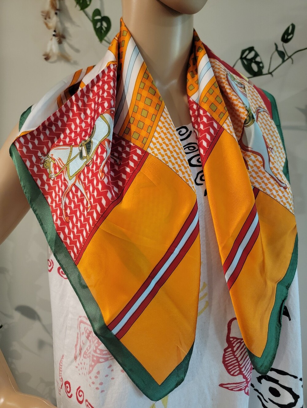 Stylish Horse Design Square Scarf